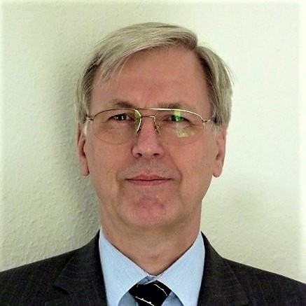 Dr. Uwe Ewert Portrait